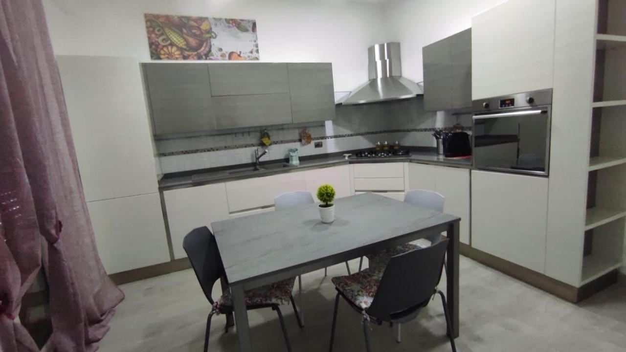 Ferienwohnung L'Arco Trapani Exterior foto
